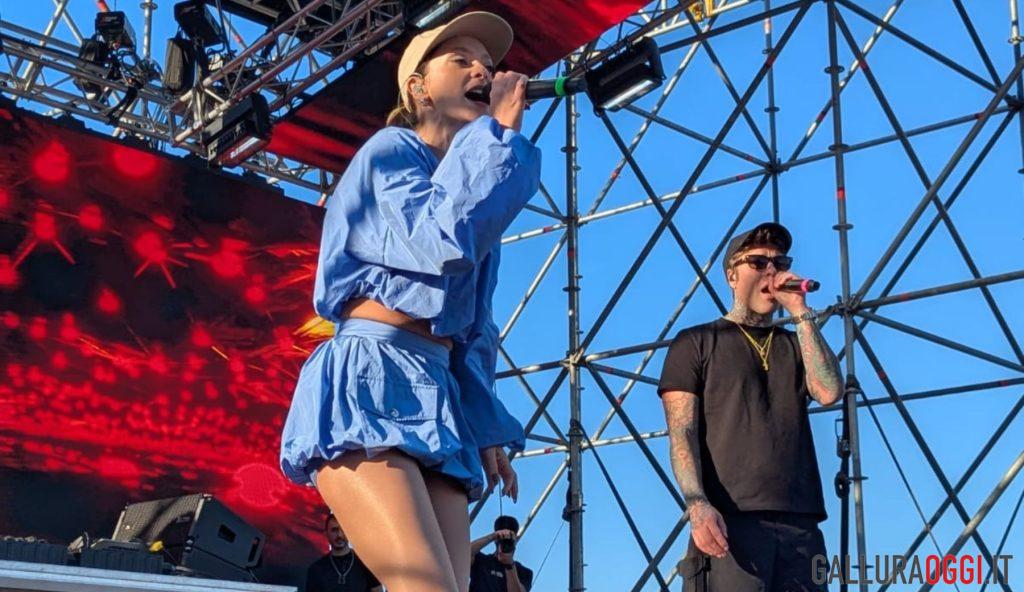 Cannigione esplode con 15mila fan al Pasquetta Sound Festival - Francesca Michielin e Fedez