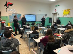 Giovani e digitale, incontro con i carabinieri a Telti e Monti