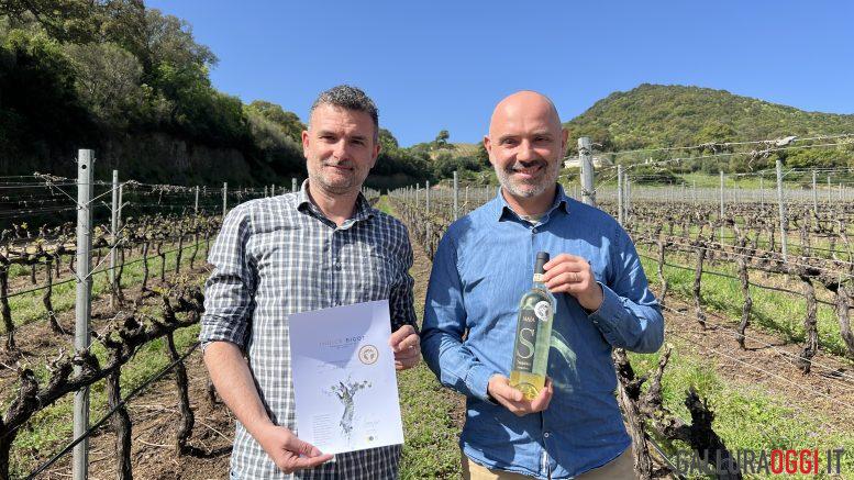 Luca Vitaletti, agronomo di Siddùra e Dino Dini, enologo di Siddùra