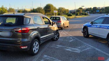 Scontro tra auto a Olbia, due feriti nell'incidente