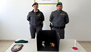 Spacciava in monopattino nel centro di Olbia, arrestato 26enne