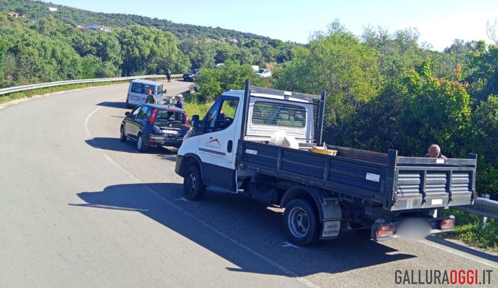 Tamponamento a catena a Olbia, disagi al traffico sulla provinciale
