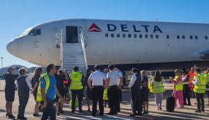 A Olbia arriva il primo volo storico da New York