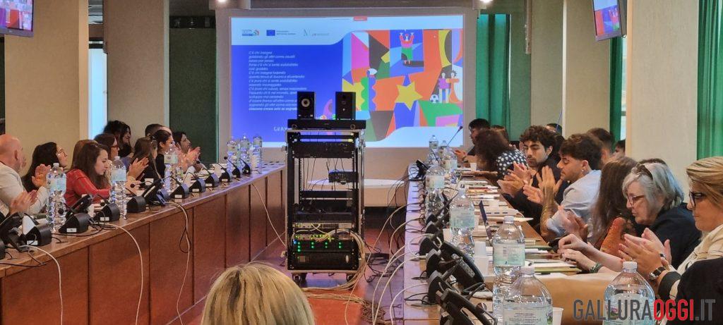 Al via il confronto sul progetto DesTEENazione per i giovani a Olbia