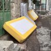 Materassi abbandonati nel centro storico di Arzachena