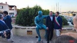 La piazza di Porto Cervo intitolata al principe Karim Aga Khan