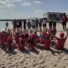 Quaranta volontari ripuliscono la spiaggia delle Saline a Olbia