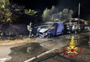 furgoni incendio fuoco olbia