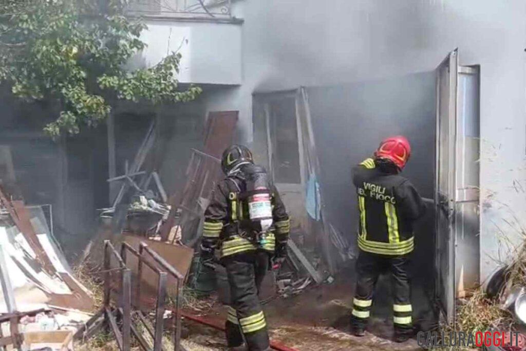 incendio budoni