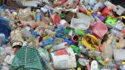 rifiuti in plastica