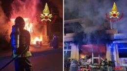 Incendio a Palau, vigili del fuoco al lavoro per ore