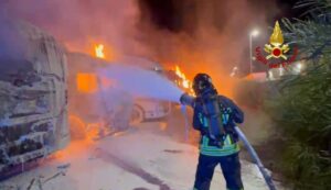 Incendio trattori Olbia