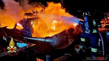 incendio barche porto rotondo