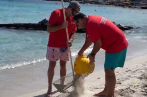 sabbia spiaggia relitto caprera recupero