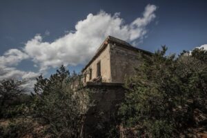 La fortezza di Poggio Baccà a Caprera, storia lasciata al degrado