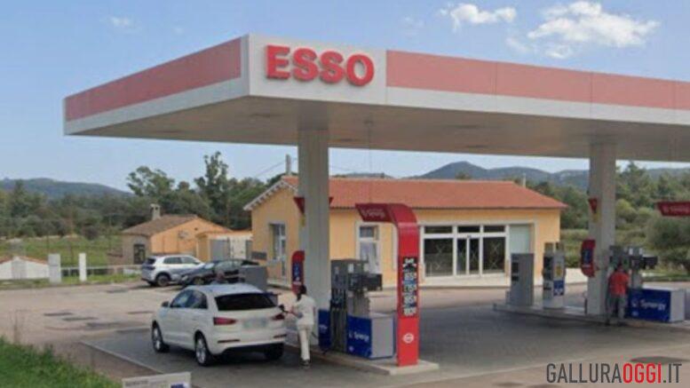 esso arzachena distributore benzina